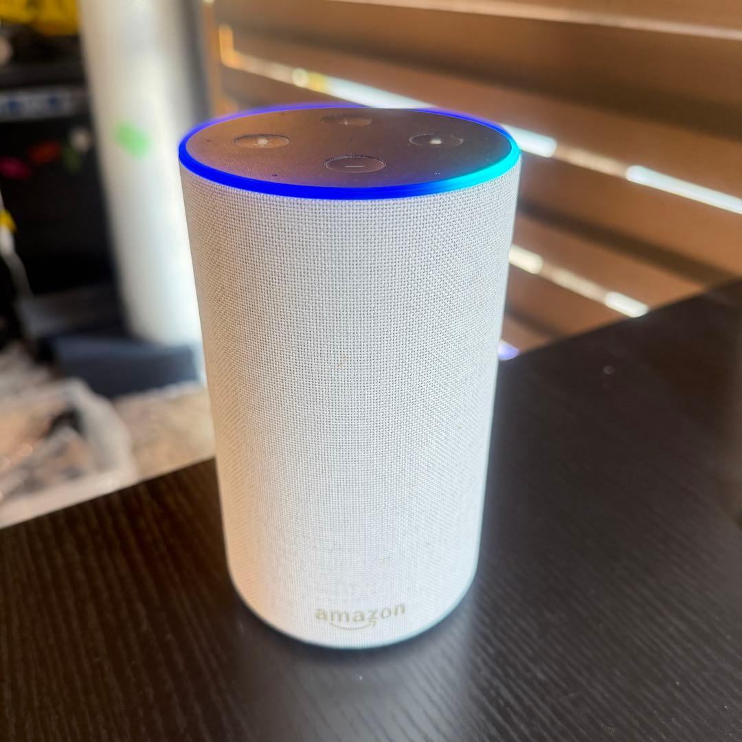 Amazon Echo Dot (第4世代) ２台とEcho 第2世代1台の3台