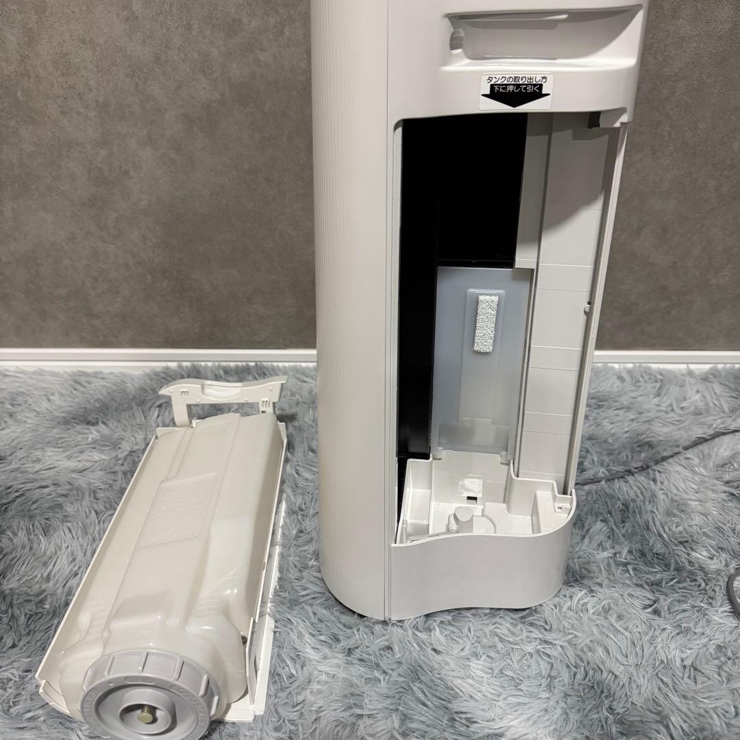 【✨美品✨2023年製】SHARP 加湿空気清浄機　KC-R50-W