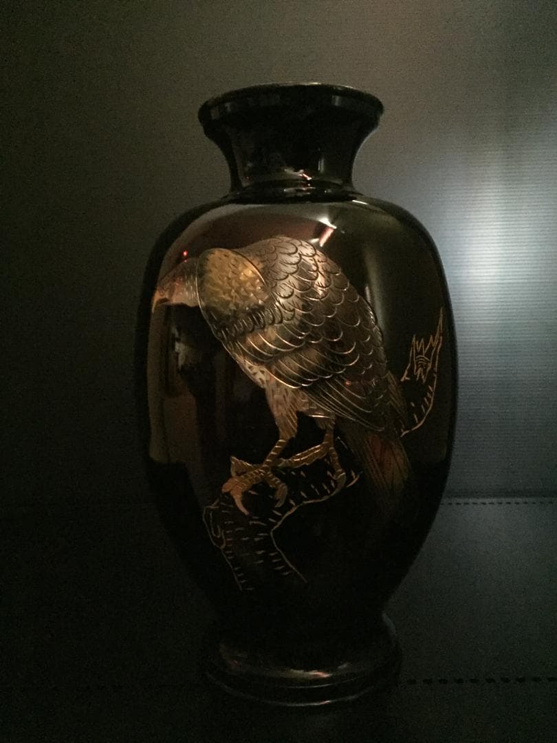 昭和レトロな花瓶　12号花瓶　鷹　新品未使用　年代物