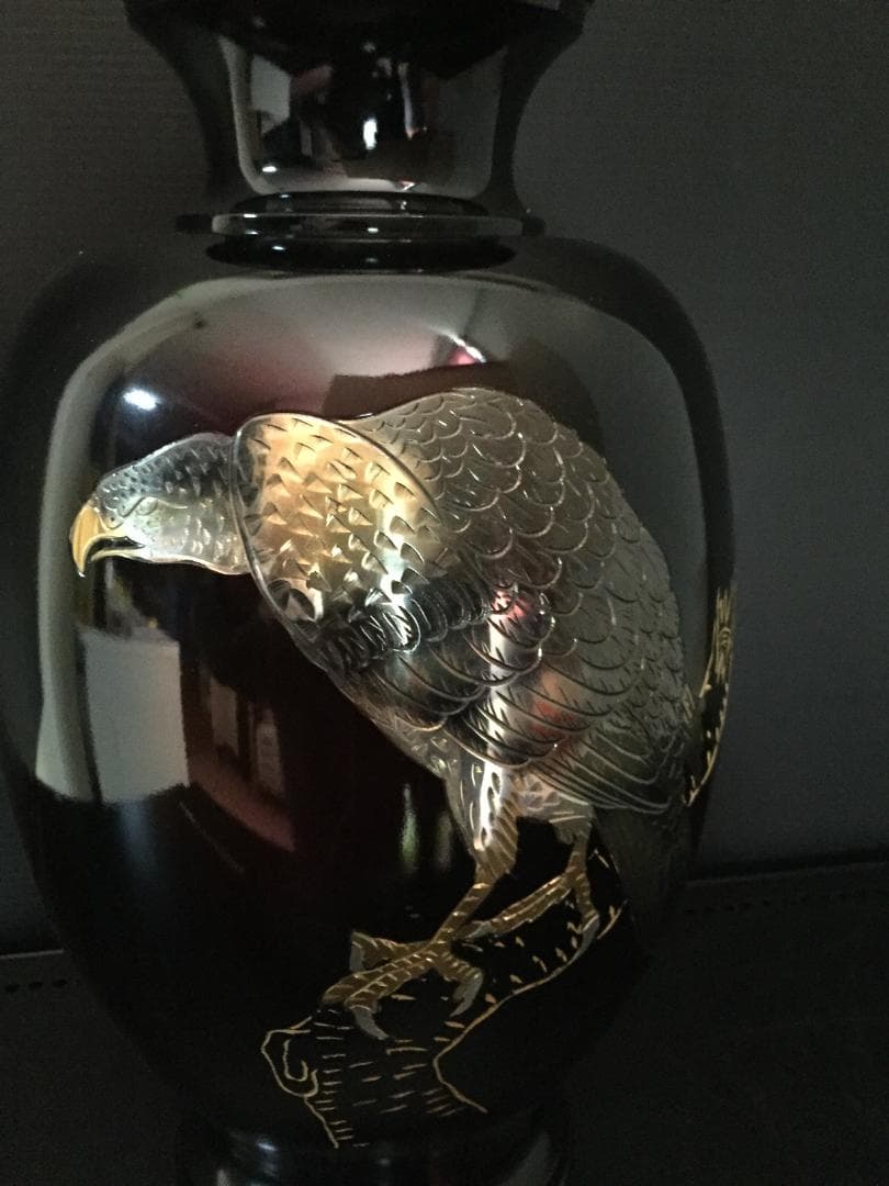 昭和レトロな花瓶　12号花瓶　鷹　新品未使用　年代物