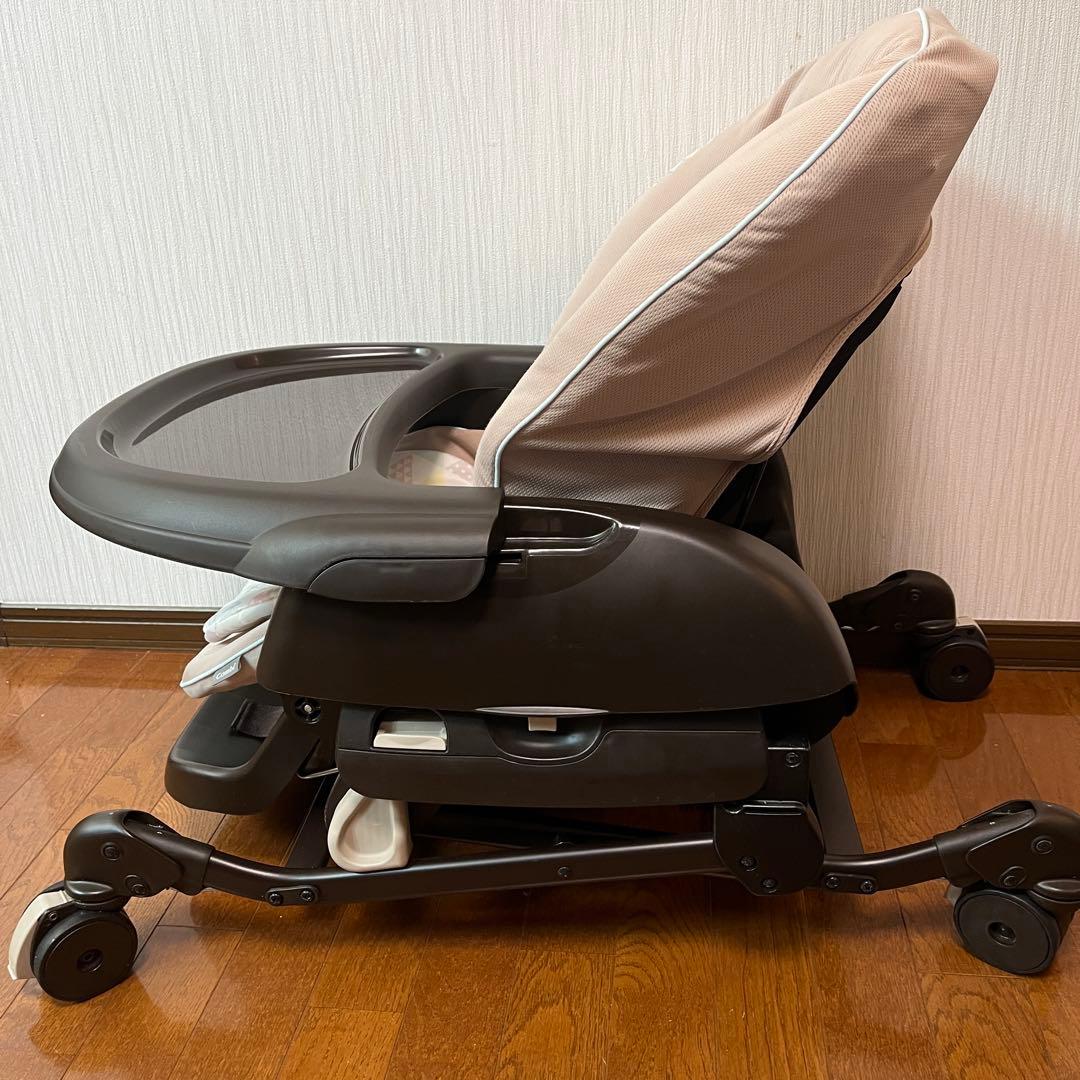 コンビ ネムリラ 4キャス ハイローチェア 手動タイプ Combi 限定モデル