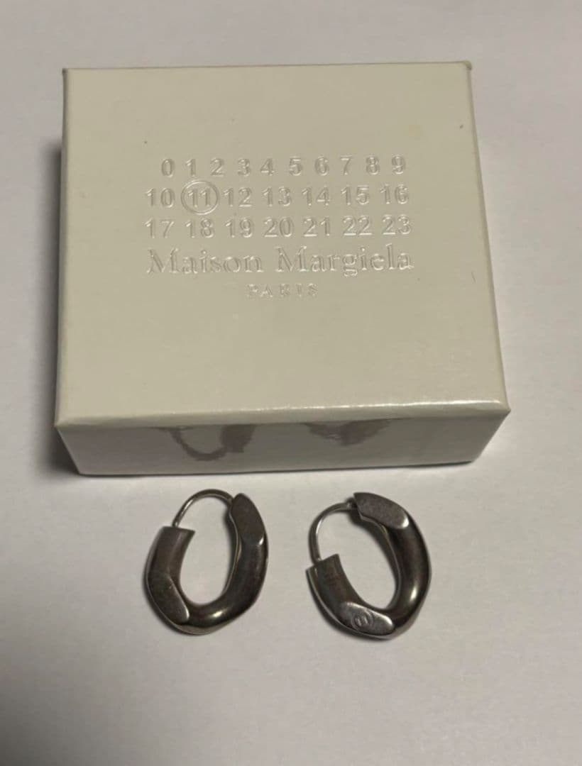 マルジェラ フープピアス シルバー