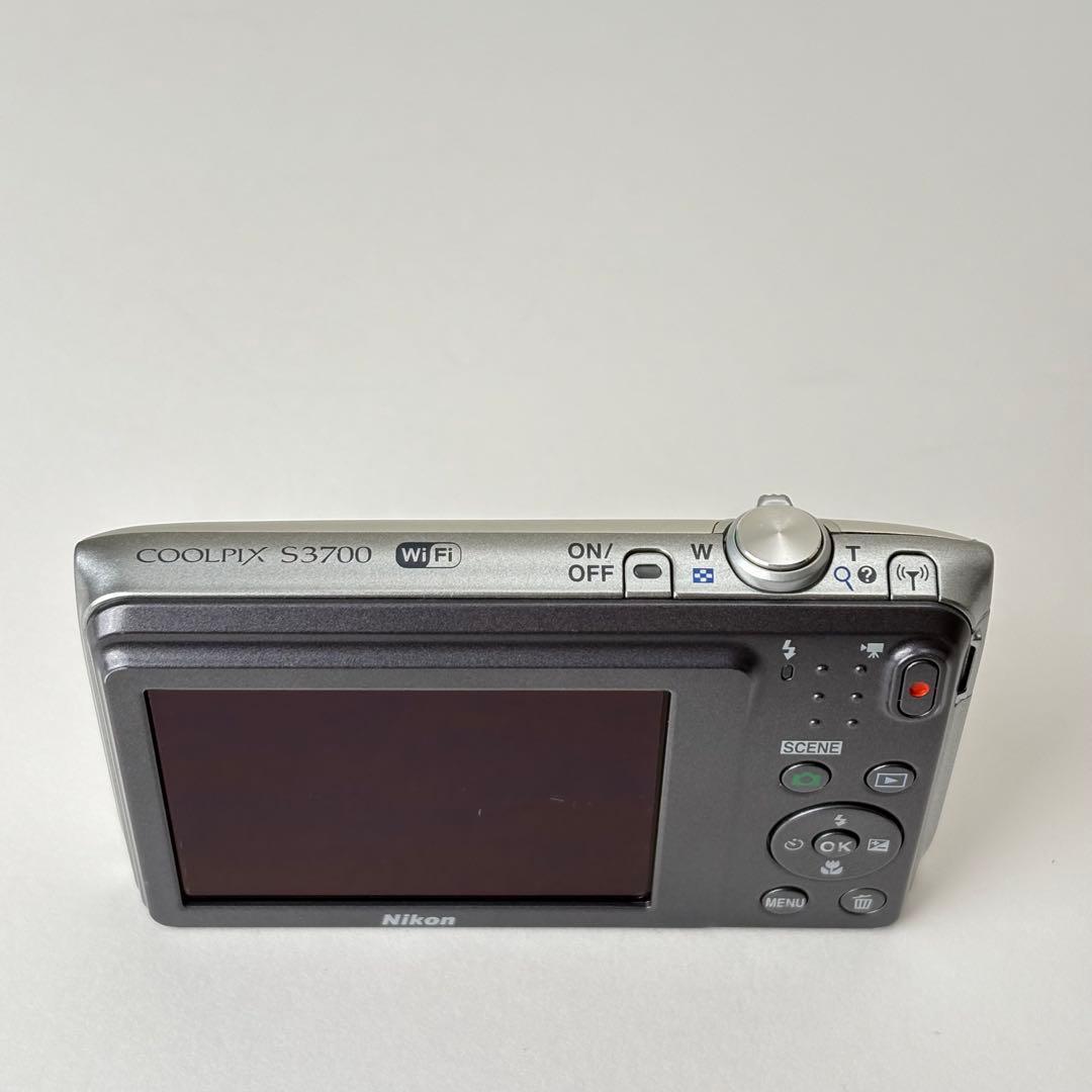 ニコン デジタルカメラ COOLPIX S3700 シルバー Wi-Fi対応