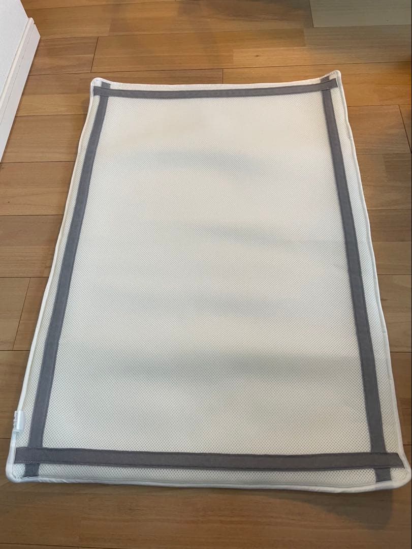 アップリカ ココネルエアープラスAB グレー