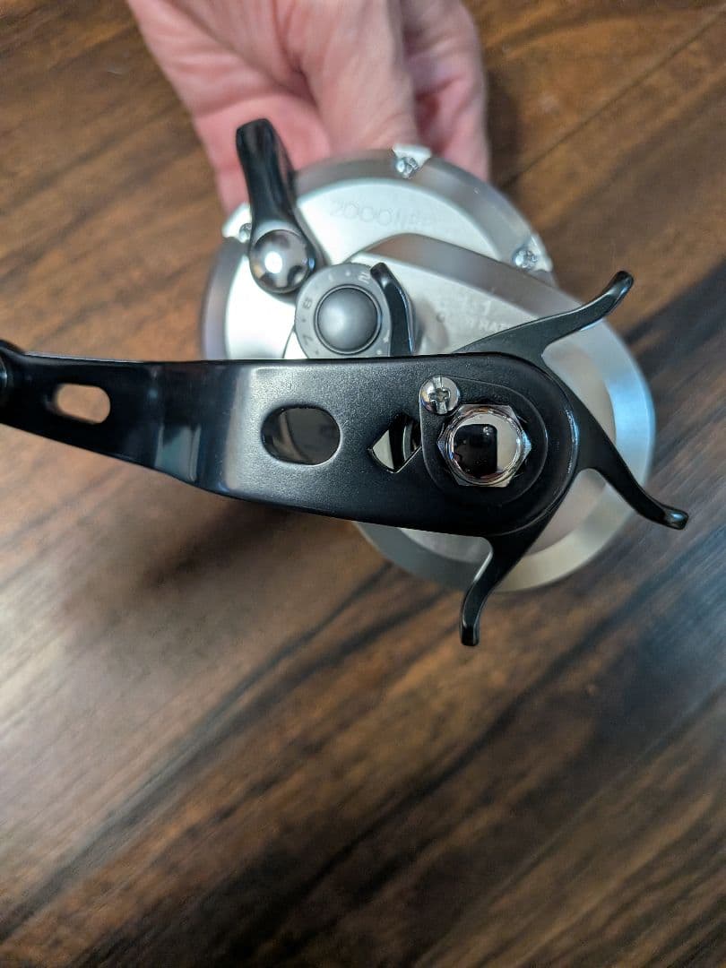 リール SHIMANO 2000NRPG