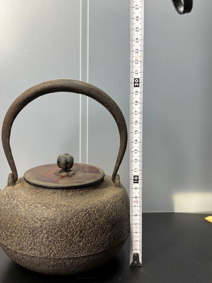 龍文堂造 鉄瓶 鉄製 丸型鉄瓶 急須 工芸品 金属工芸 骨董品