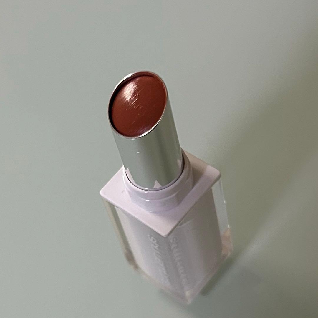 シュウウエムラ クラッシュドジェム キヌケアヌード