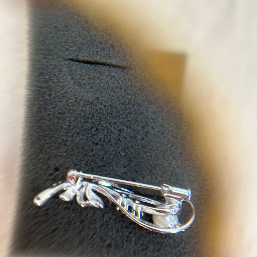 ネックレストップ　ブローチ　パール真珠　サファイア色