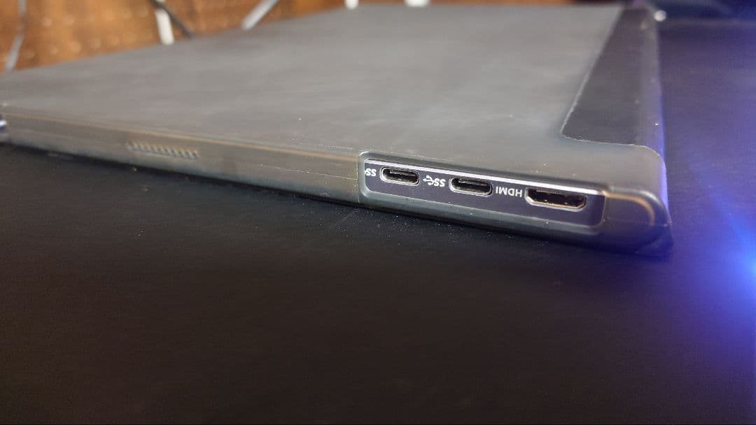 innocn モバイルモニター PF15-PRO 本体