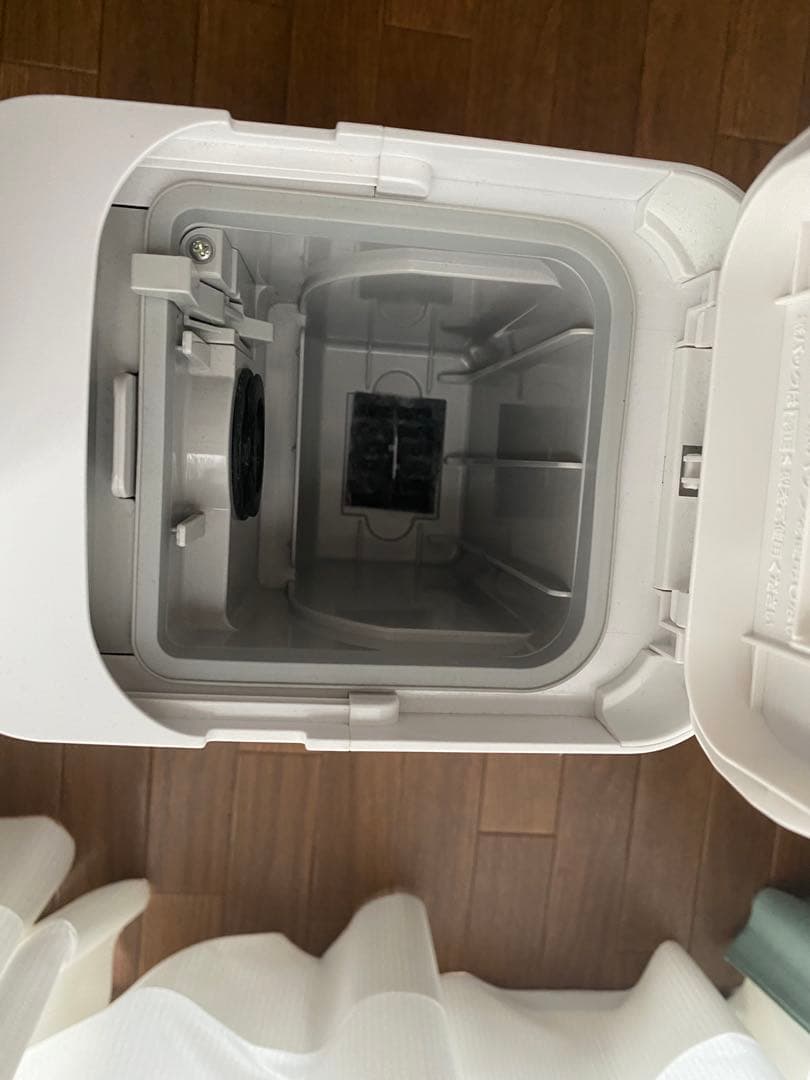 Panasonic コードレス掃除機　スティッククリーナー2023年