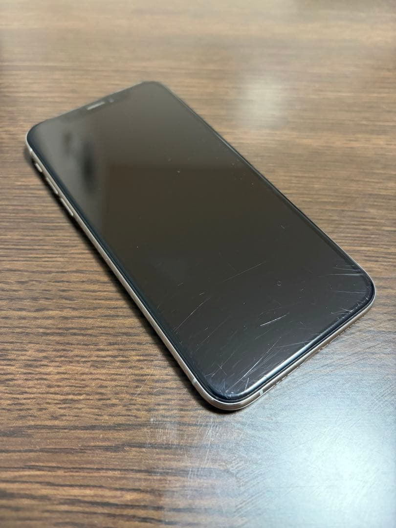 iPhone XS 64GB シルバー SIMフリー