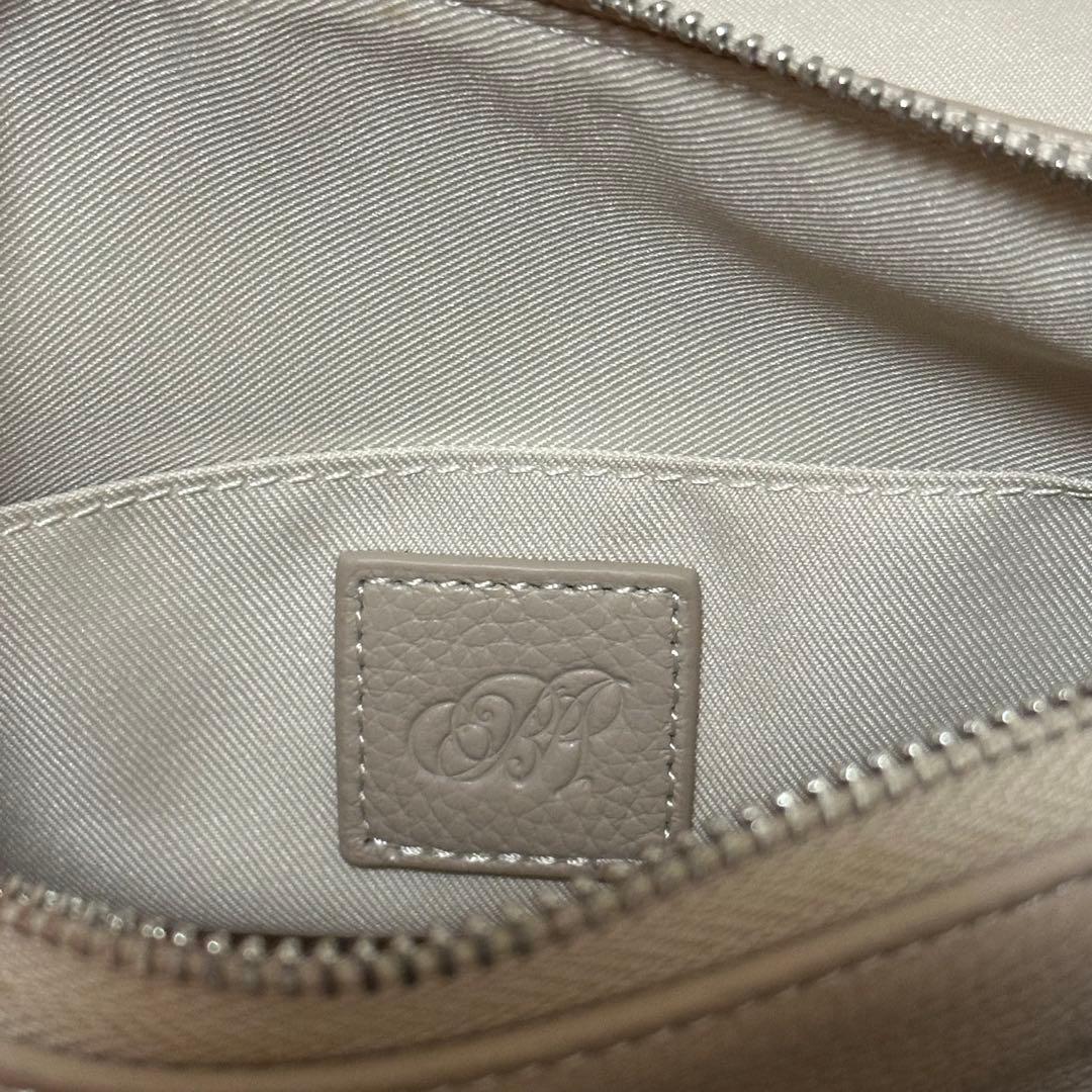 ビアズリー　ショルダーバッグ