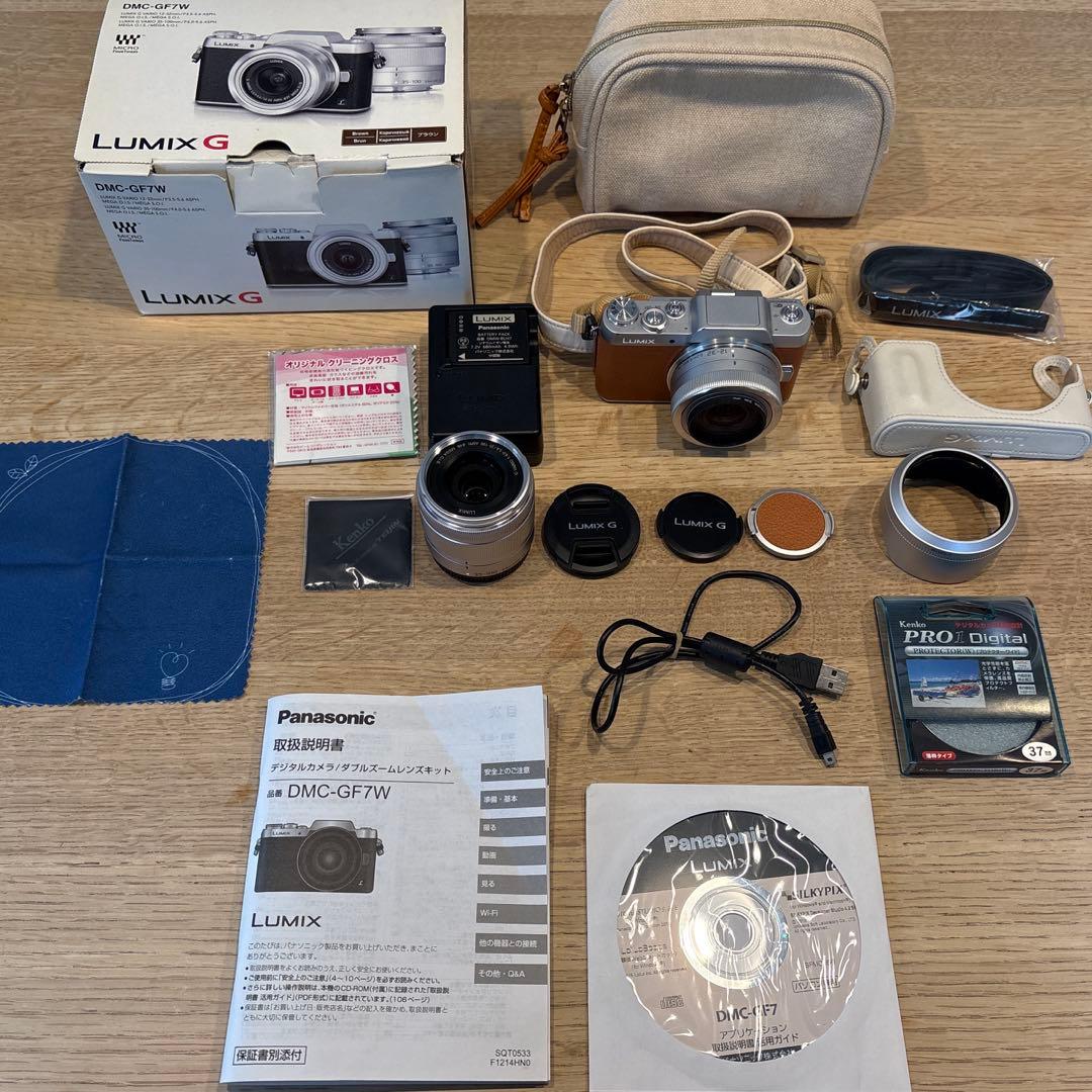 デジタルカメラ Panasonic LUMIX G DMC-GF7W