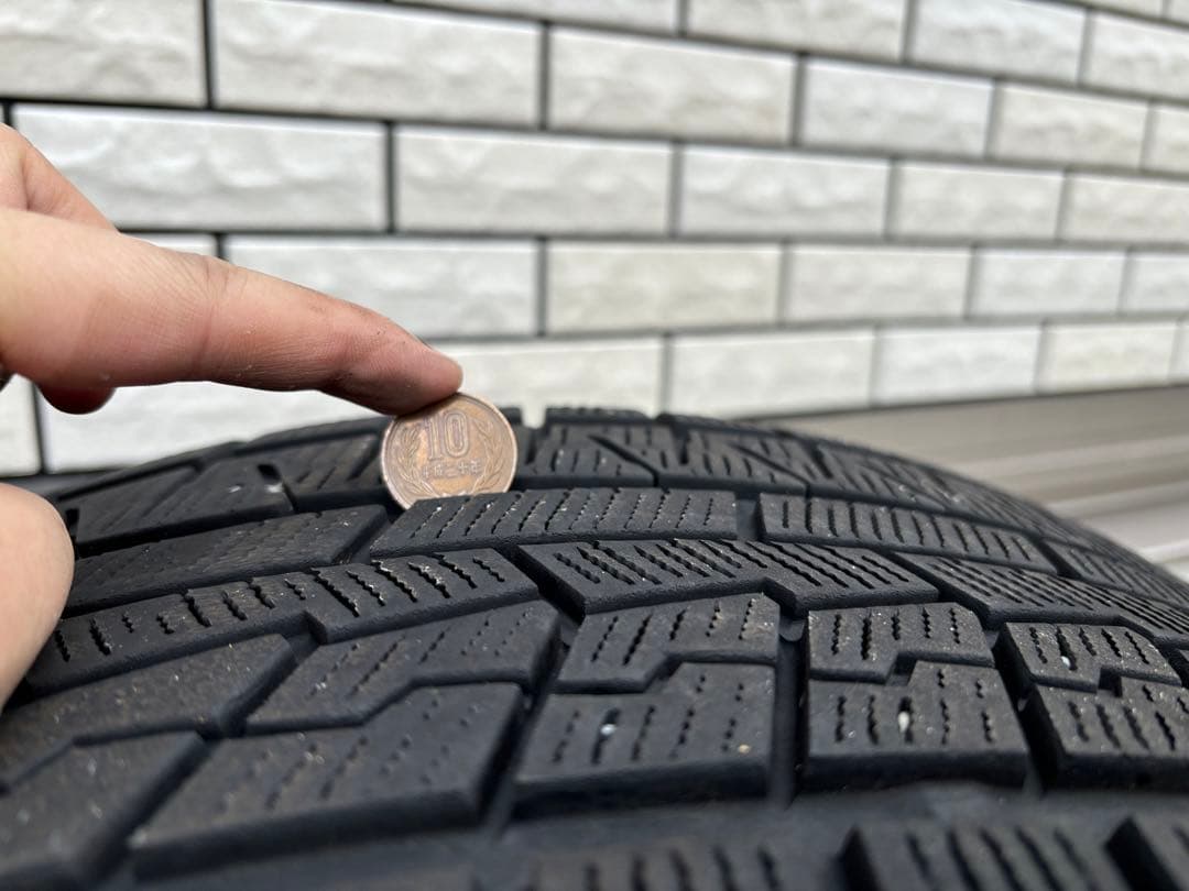 Yokohama 18インチ スタッドレスセット 235/45R18