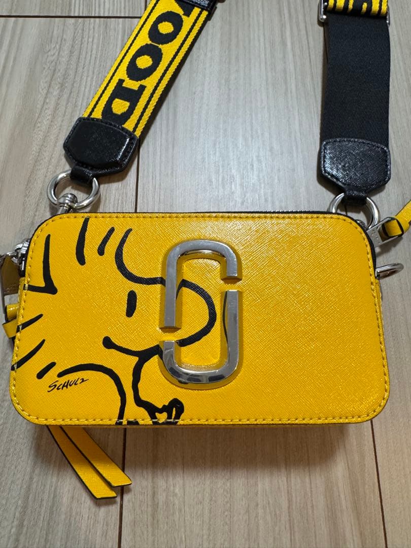 マークジェイコブス スヌーピーコラボ スナップショット カメラバッグ