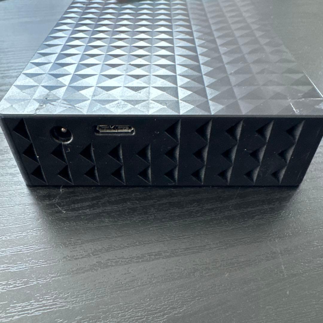pnnky217　SEAGATE 8TB外付けハードディスク