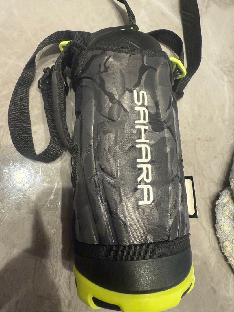 希少【TIGER】SAHARA カモフラージュ水筒　1000ml