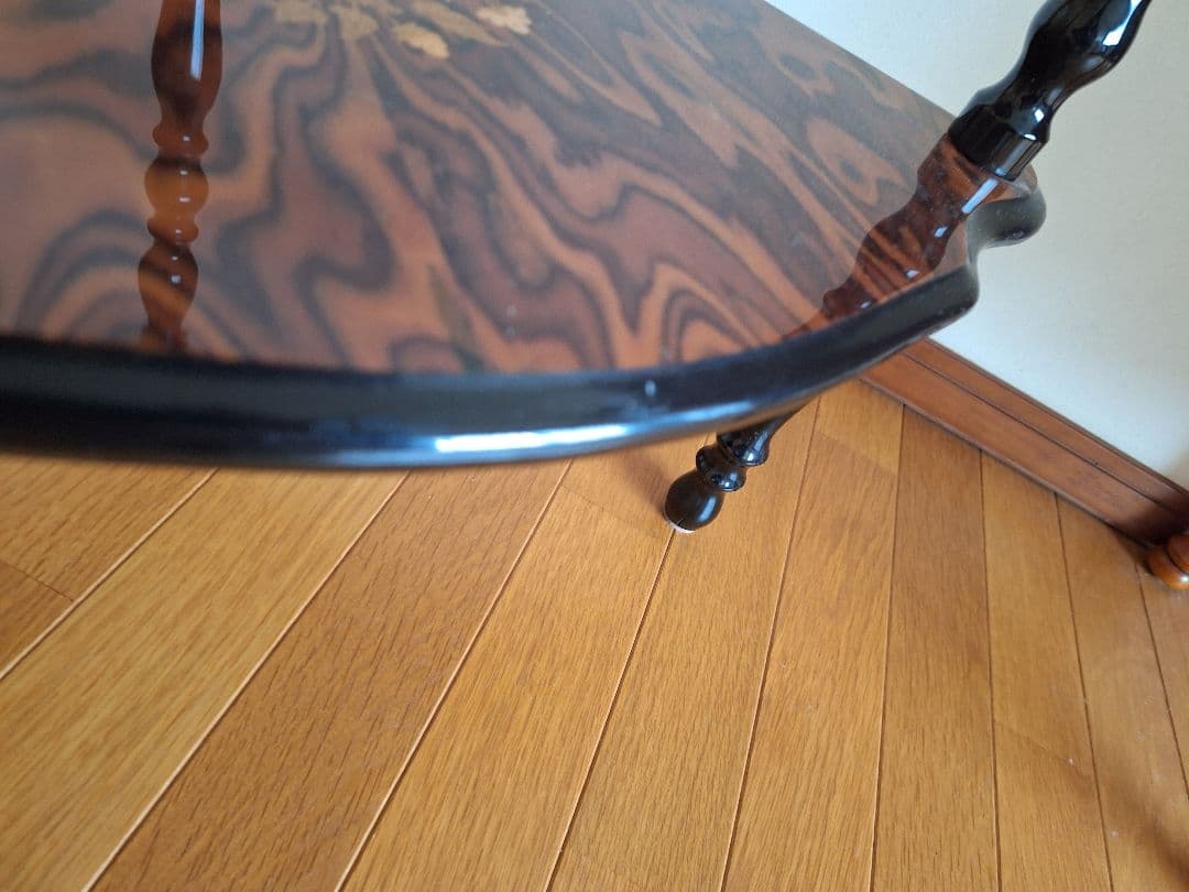 アンティーク調　イタリア製　象嵌コーナーテーブル