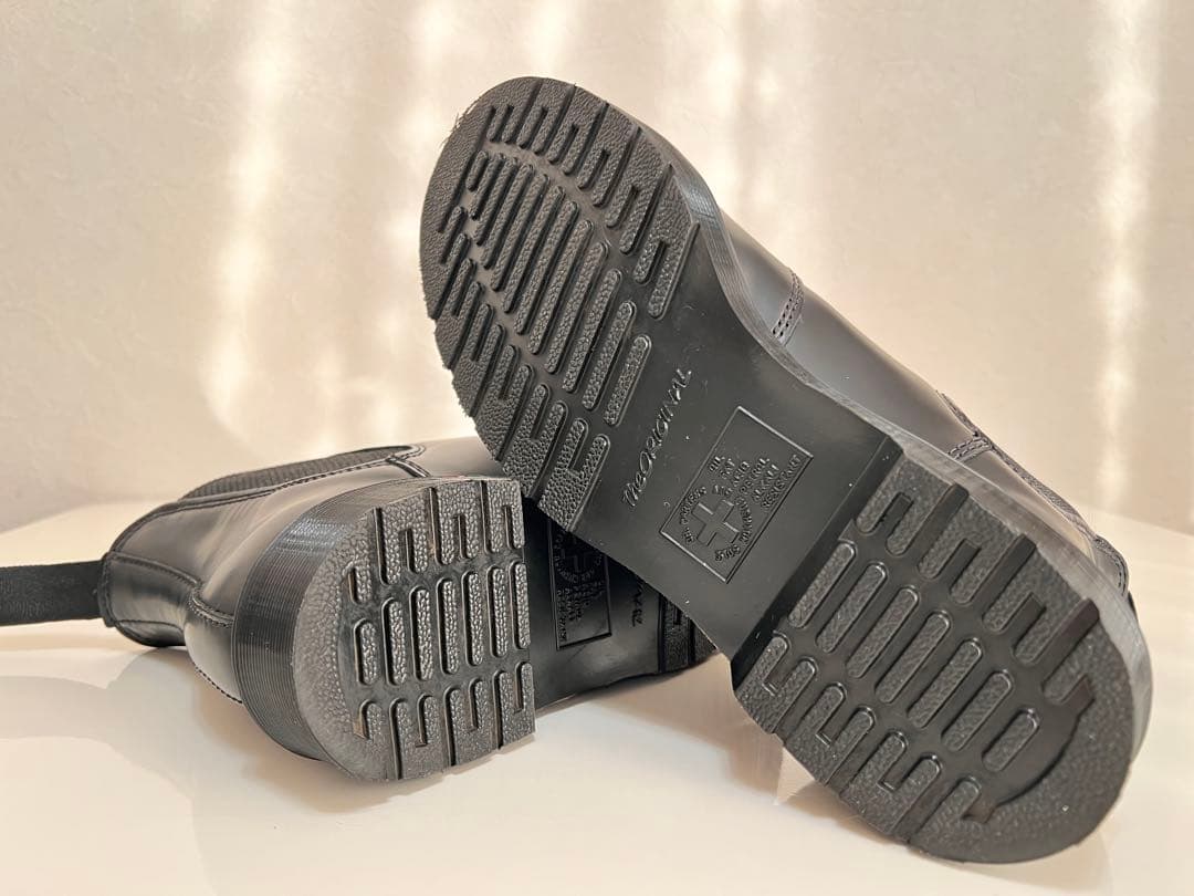 Dr.Martens 2976 MONOチェルシーブーツ