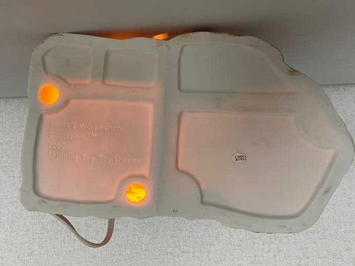 ミニチュア　ドールハウス　ライト　　　　　「おもちゃ屋さん」