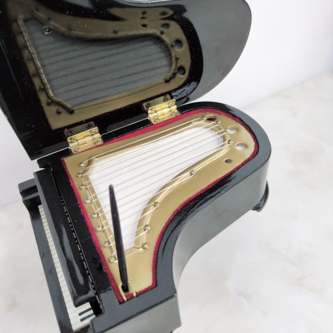 シュタイフ モーツァルト生誕150周年の限定モデル