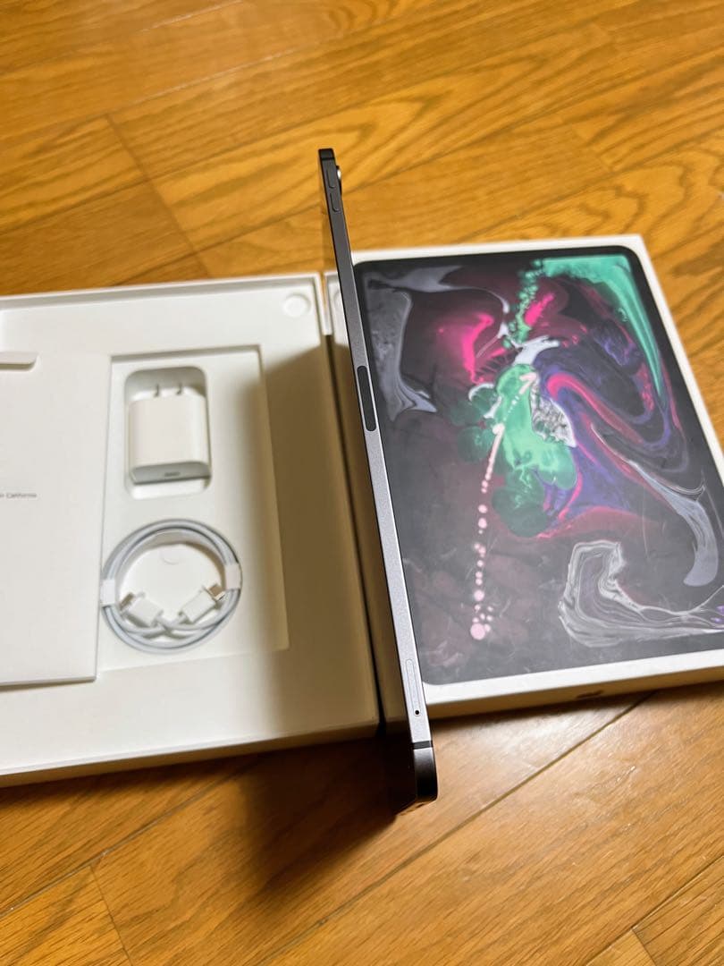 iPad Pro 11インチ（第1世代）64B Cellular +Wi-Fi