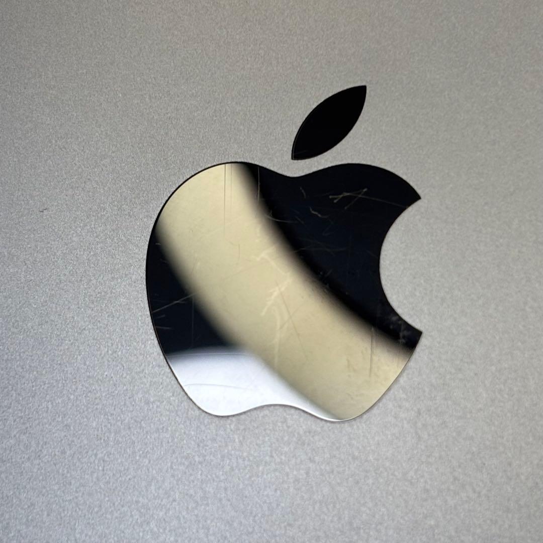 iPad 第8世代 10.2インチ 32GB WiFiモデル MYL92J/A