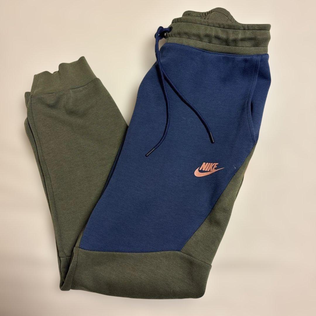 NIKE TECH FLEECE セットアップ