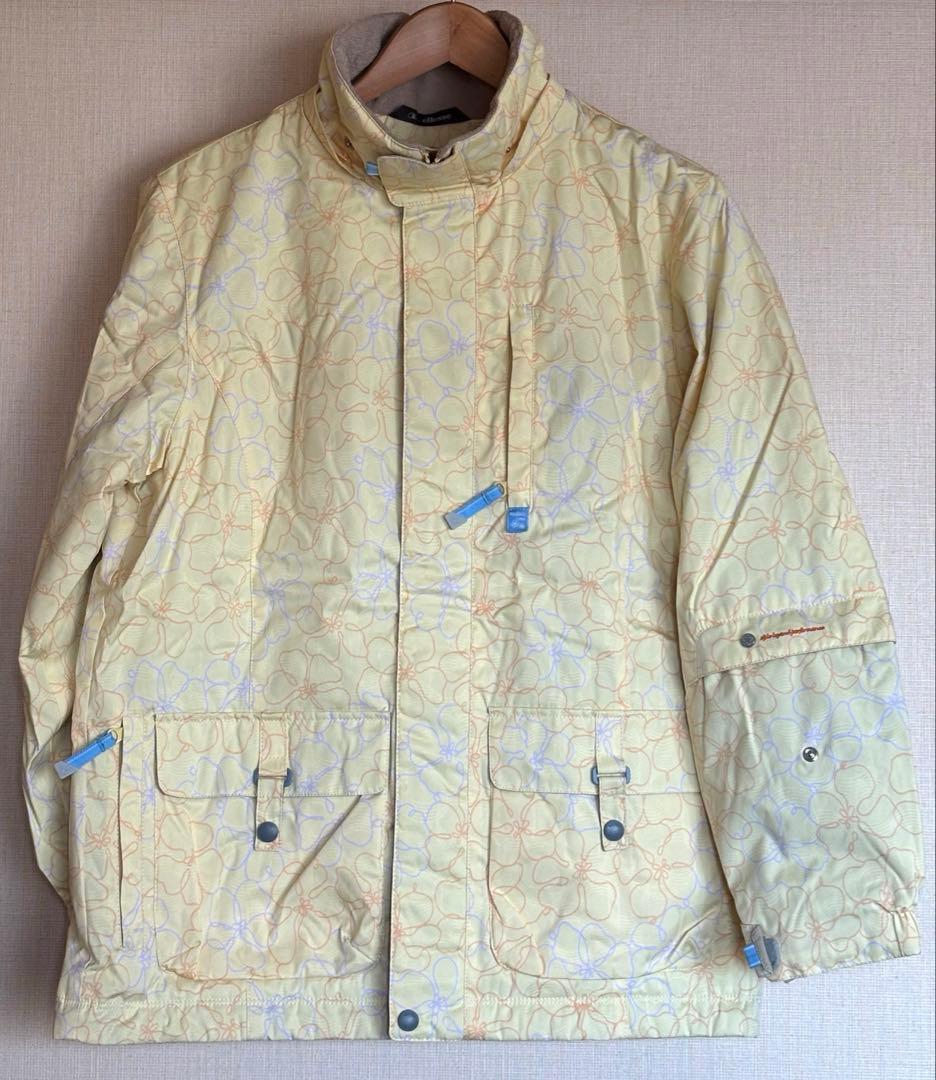 スキーウェア(女性用) フード付き淡い黄色