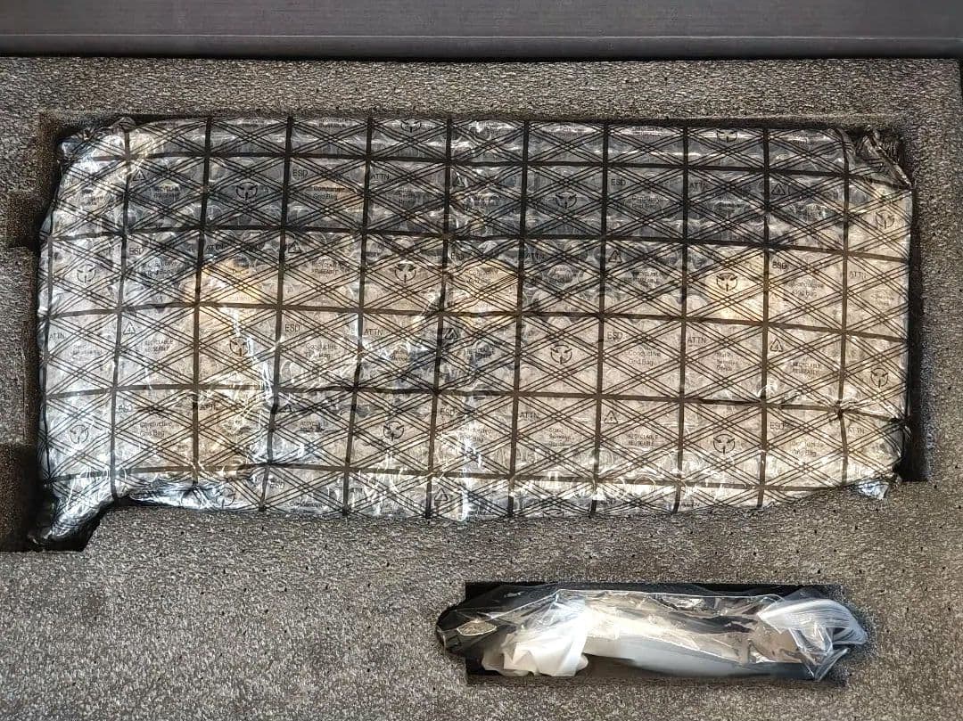 ほぼ新品 geforce RTX 5080 ZOTAC SOLID OC 16G