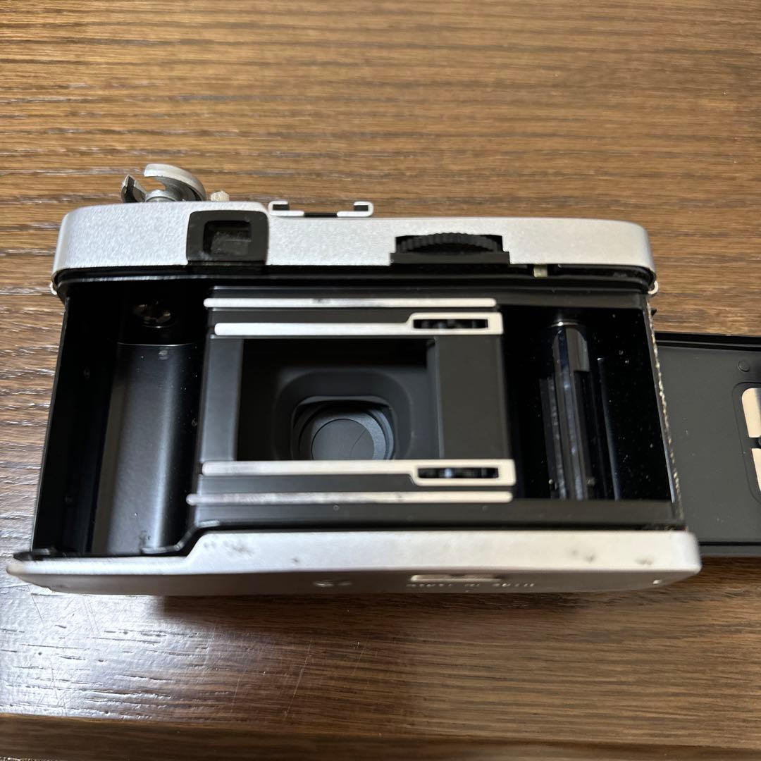 オリンパス　OLYMPUS TRIP35