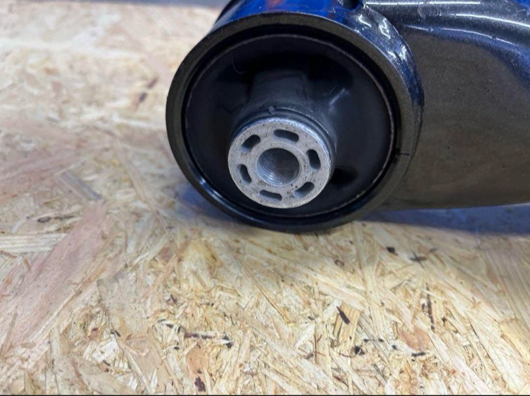 J-line 8度 アクア90系ヴィッツのリアドラムブレーキ車用 浩樹