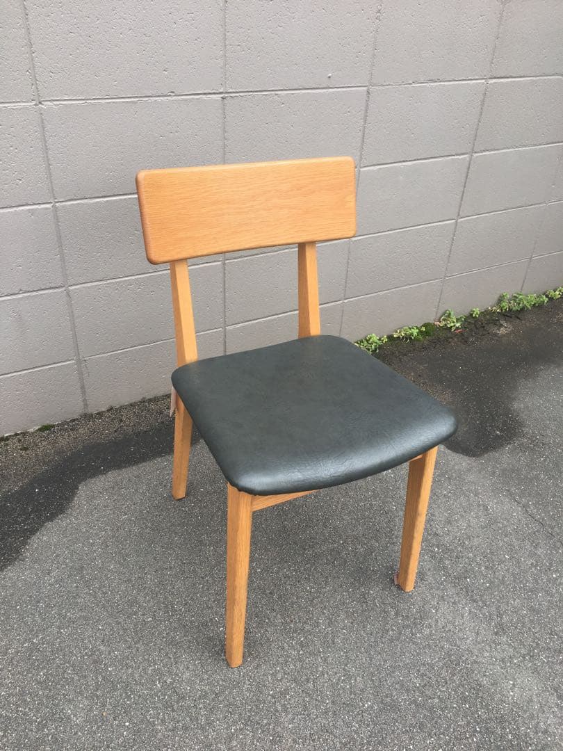 シキファニチャア　ダイニングチェア　座面：合成皮革