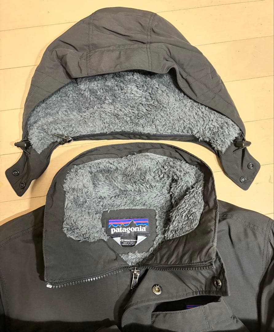 【美品】Patagonia ダウンジャケット 内ボア XSサイズ 黒