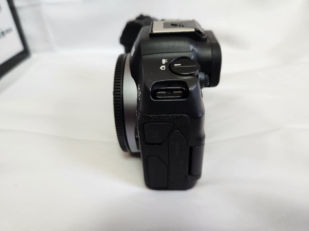 デジタルカメラ canon EOS R8