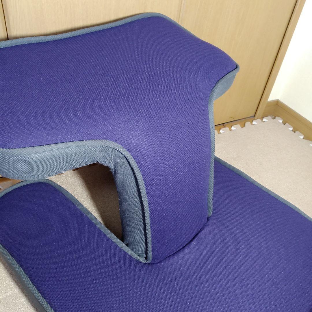 ニトリ ゲーミング座椅子2 腰サポートクッション付き リクライニング機能付き