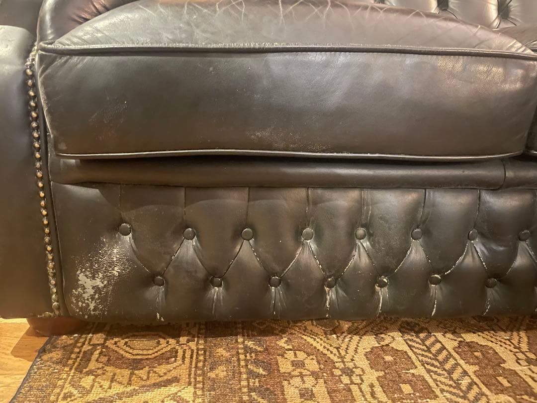 チェスターフィールド　ビンテージ　ソファ　【引き取り可能な方】