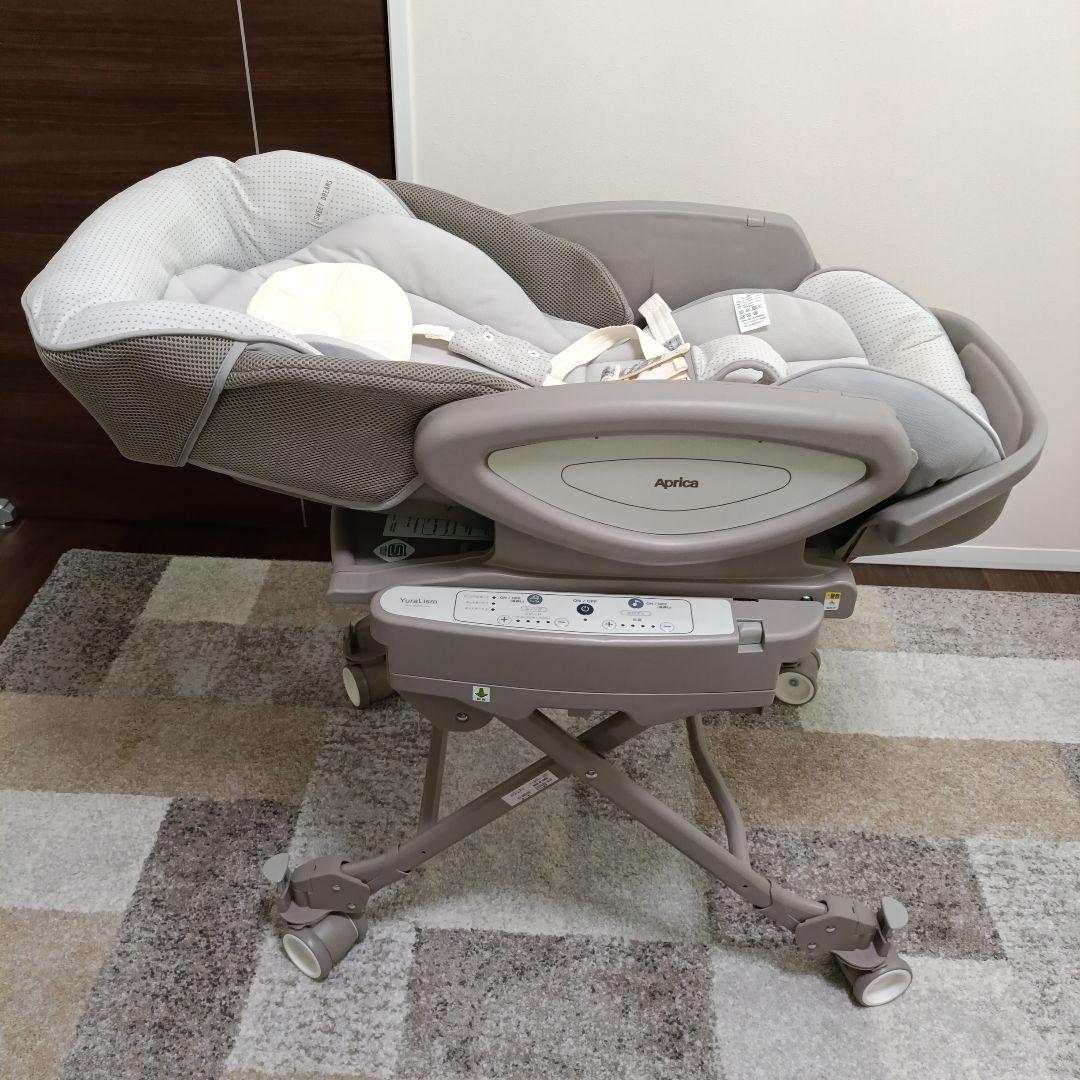 Aprica ユラリズムオート ペールグレー