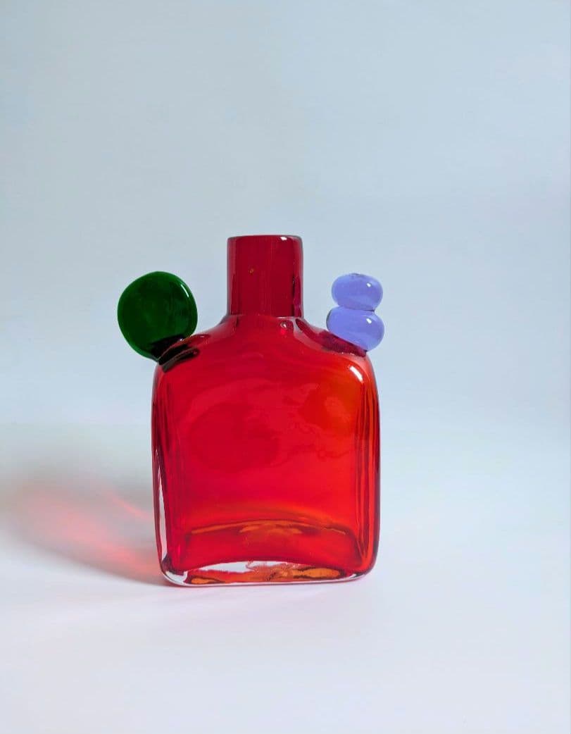 希少　N526 レッド　ポムポム　pampula pompom bottle