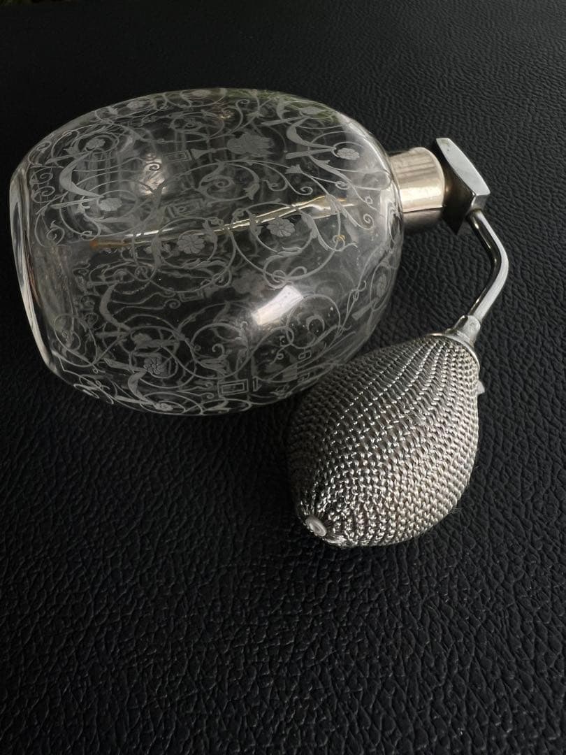 オールドバカラ 香水瓶 ミケランジェロ