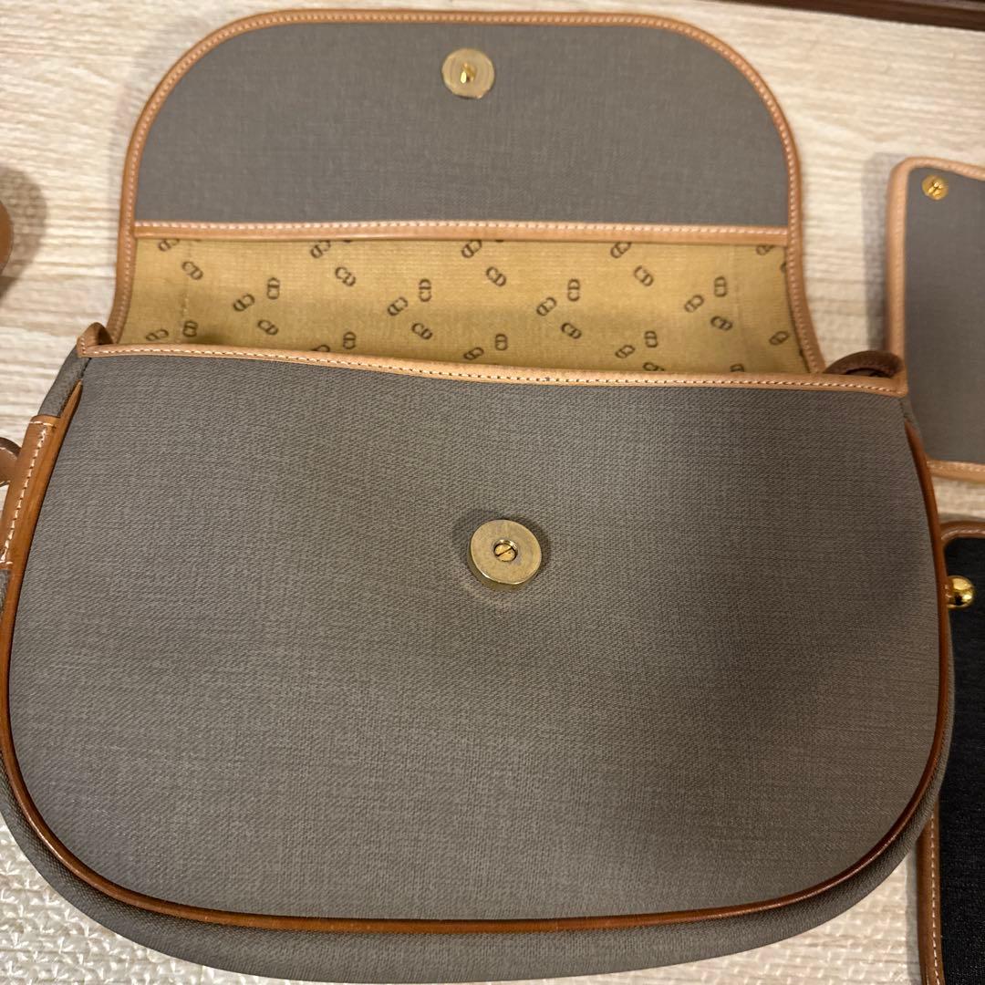 Christian Dior クリスチャンディオール　ショルダーバッグ