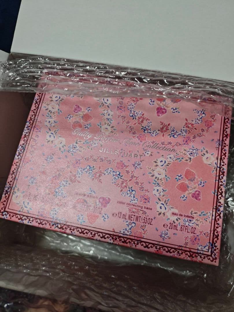 JILL STUART クリスマスコフレ 2024 ギルティパフェタイム