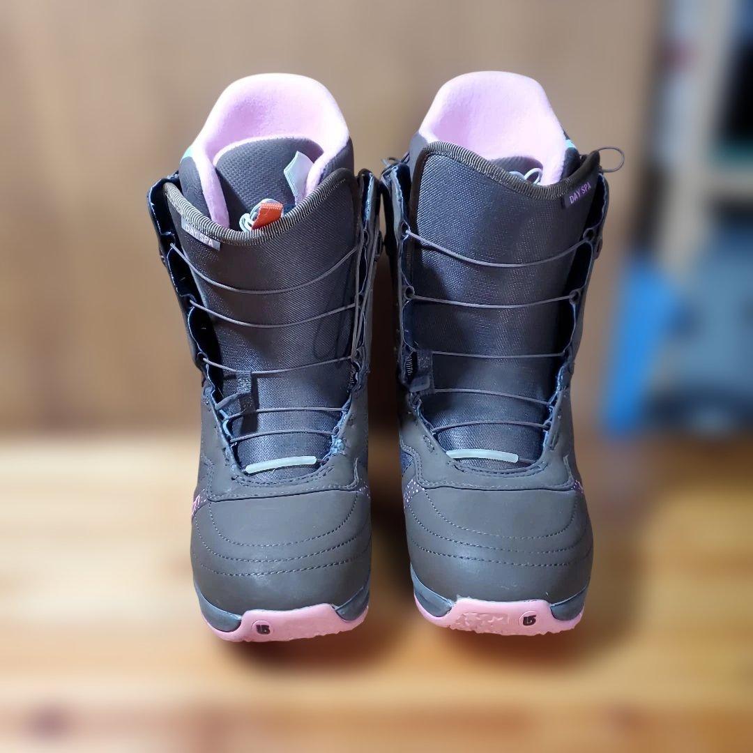 BURTON スノーボードブーツ　24.5cm! 26105