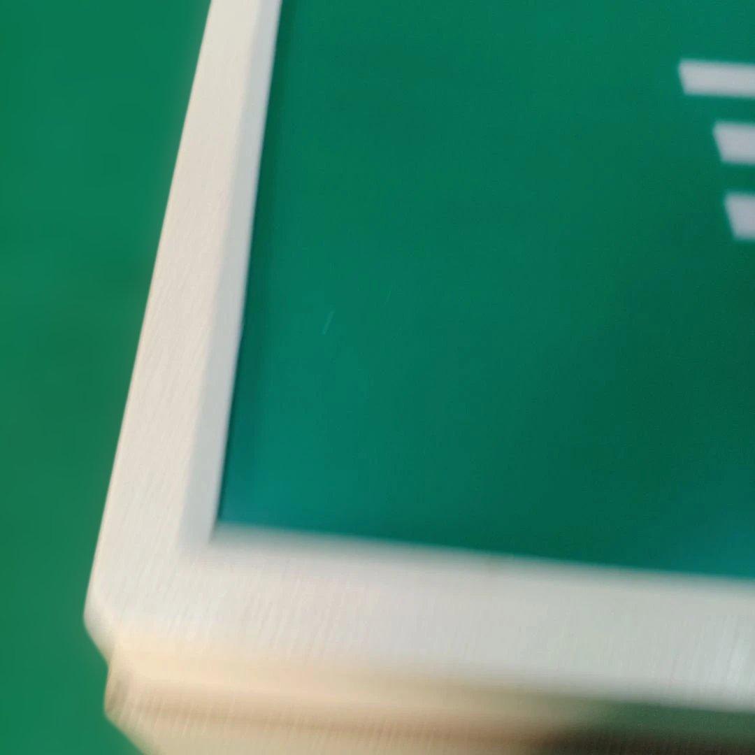 非常口表示サイン 壁掛け式 緑色 約30cm