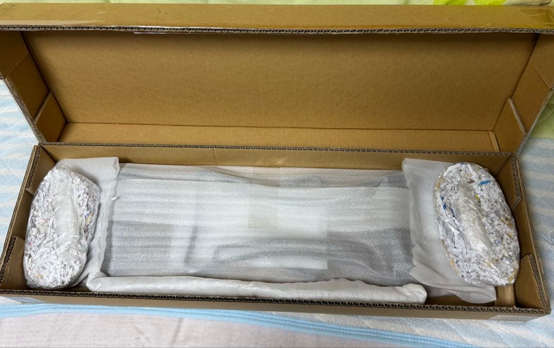 WHAT WE WANT WWW_SOLIDWOODSHELF ケース付