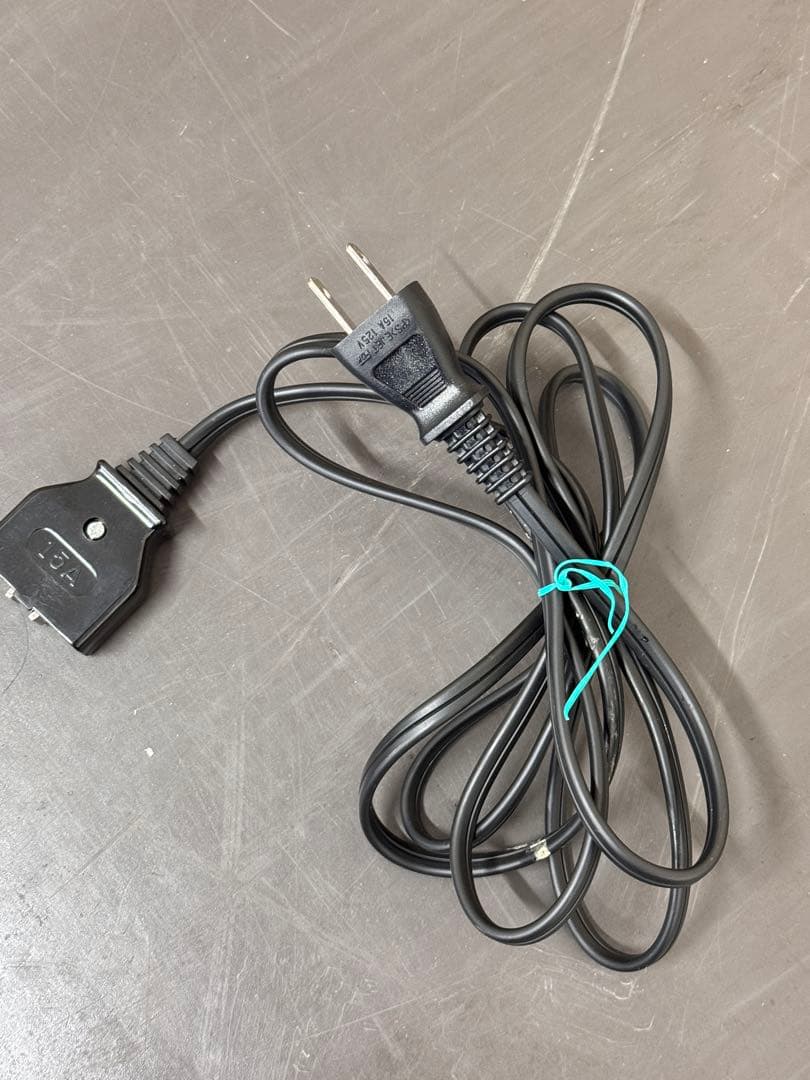 美品　IHホットプレート 専用プレート 鍋付き KZ-HP2000-K