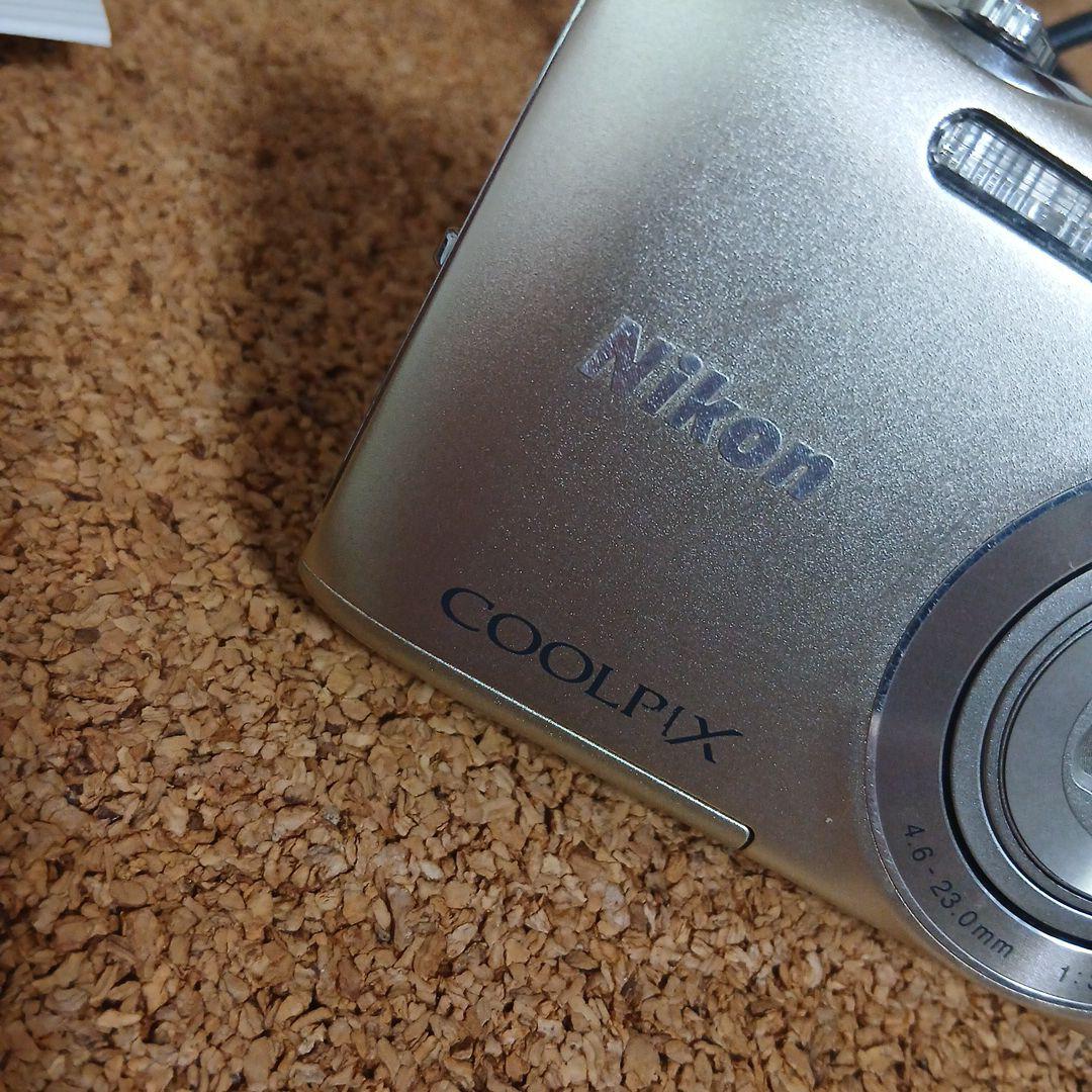 Nikon LPIX S3100 デジカメ シルバー