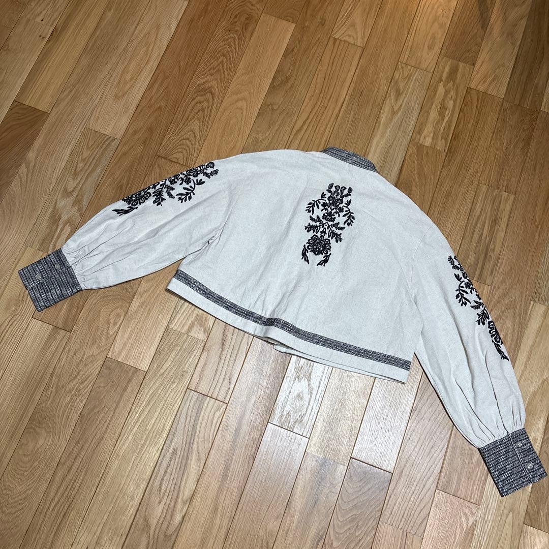 ⭐︎値下げ不可 アメリヴィンテージ FLOWER EMBROIDERY SHIRT