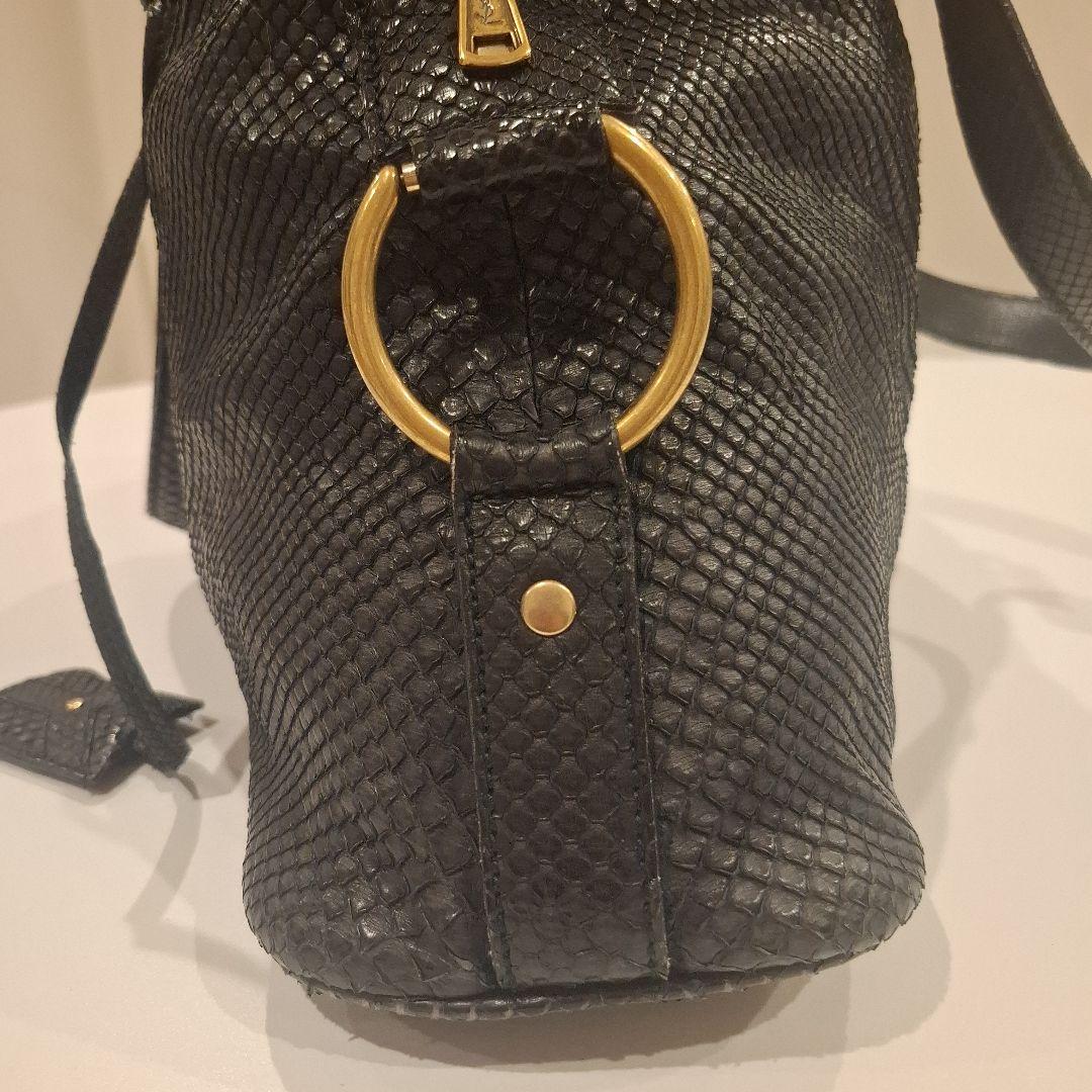 バッグ Yves Saint Laurent MUSE Python Leather