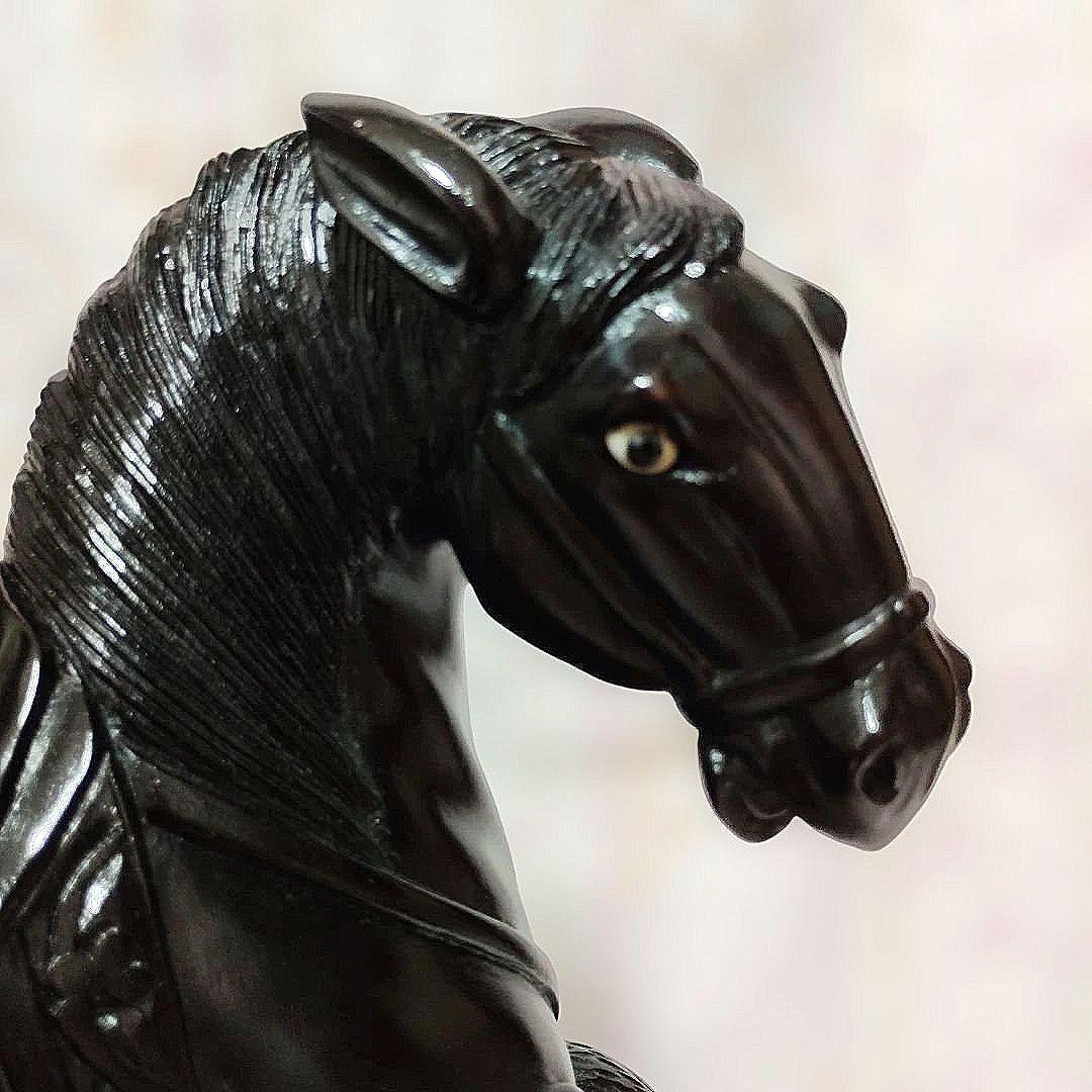 木製　馬　木彫り　戦勝馬　花櫚　工芸品　置物　オブジェ　手彫り　干支　午　唐木